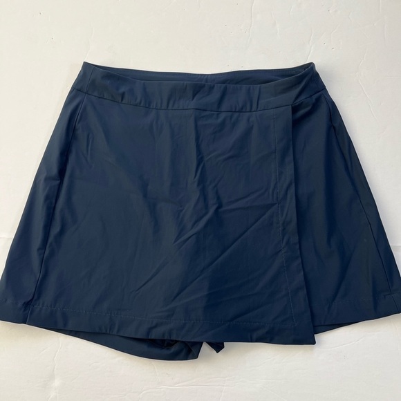 SPANX Navy Women's Skort - Picture 1 of 9